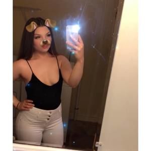 Meet your Posher, Julianna